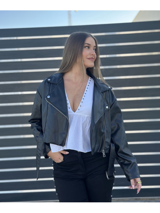 CHAQUETA POLIPIEL NEGRA