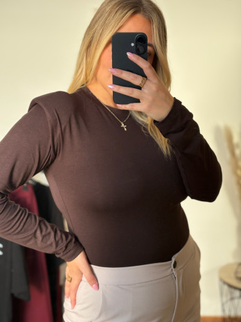 CAMISETA HOMBRERAS MARRÓN