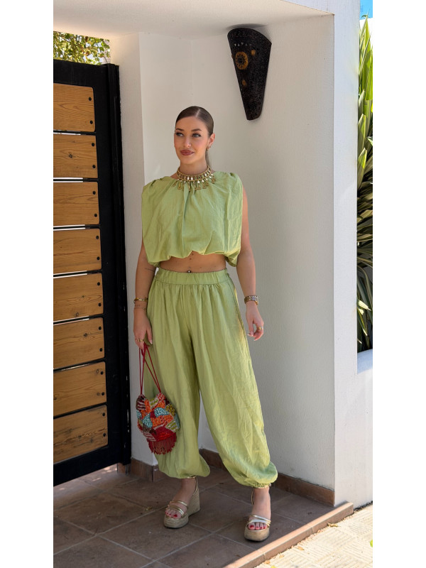 CONJUNTO VERDE